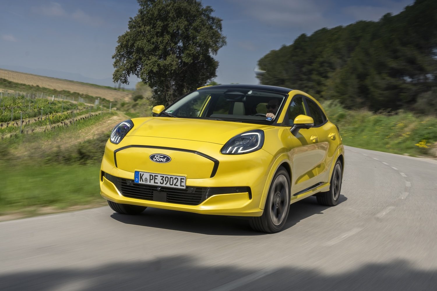 Car Reviews | Ford Puma Gen-E (2025) | CompleteCar.ie