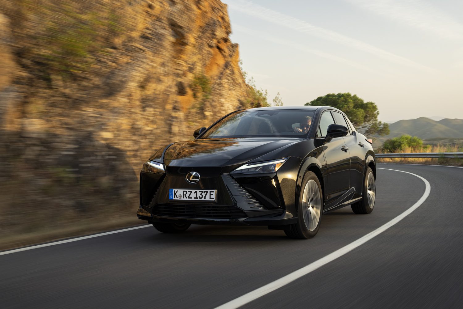 Car Reviews | Lexus RZ 500e (2025) | CompleteCar.ie