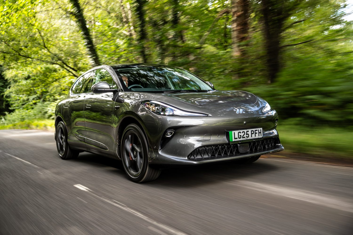 Car Reviews | MG IM6 (2026) | CompleteCar.ie
