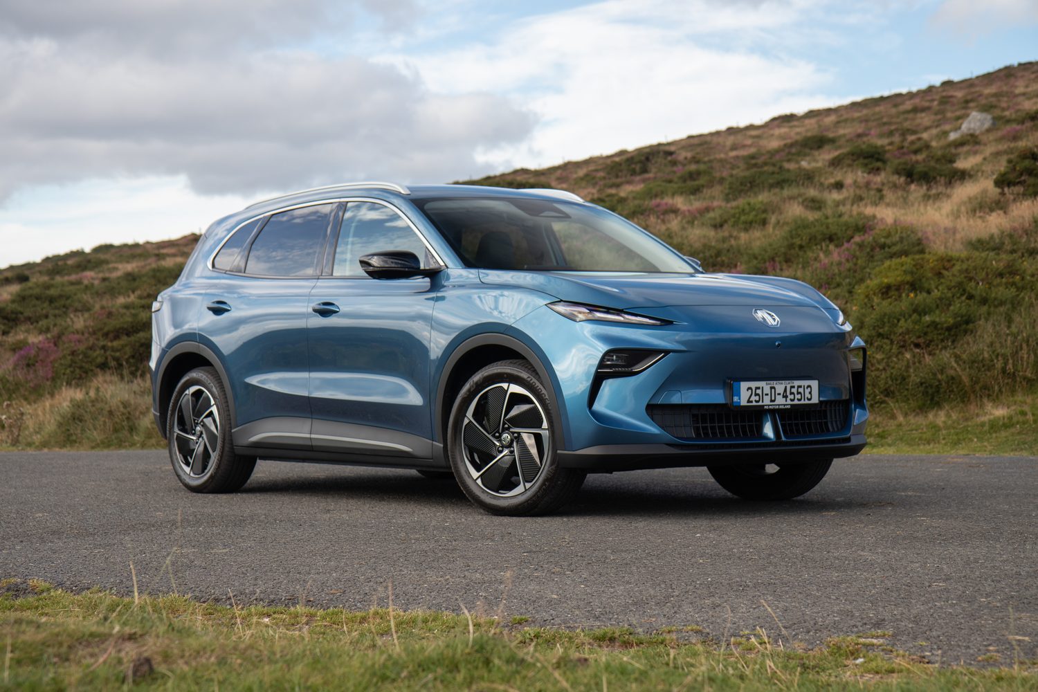 Car Reviews | MG S5 Long Range (2025) | CompleteCar.ie