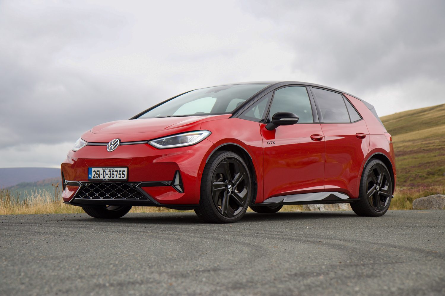 Car Reviews | Volkswagen ID.3 GTX (2025) | CompleteCar.ie