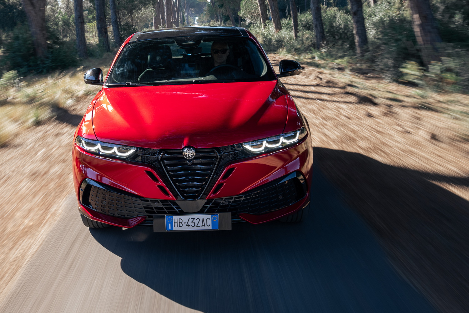 Car Reviews | Alfa Romeo Tonale (2026) | CompleteCar.ie