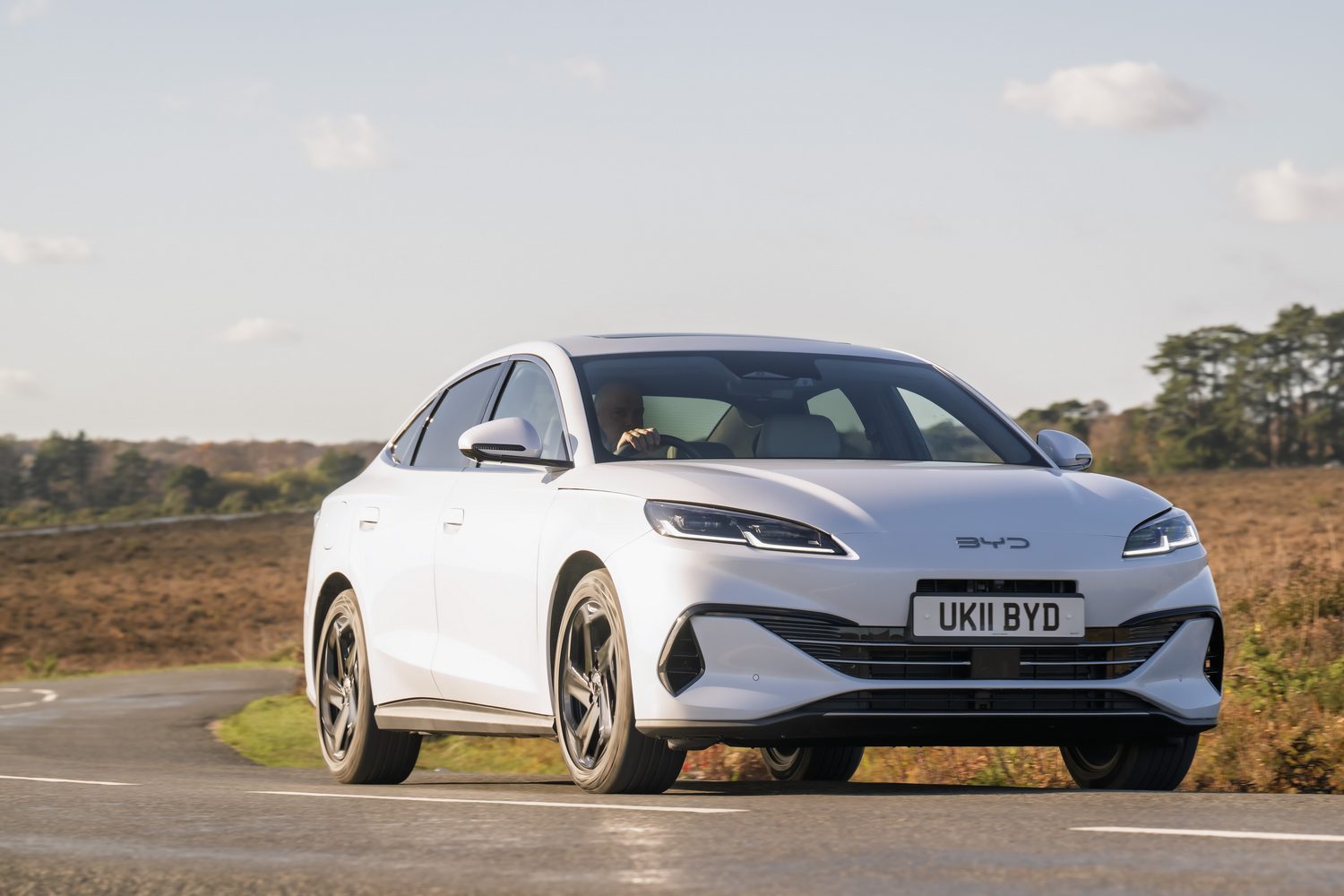 Car Reviews | BYD Seal 6 DM-i Saloon and Touring (2026) | CompleteCar.ie