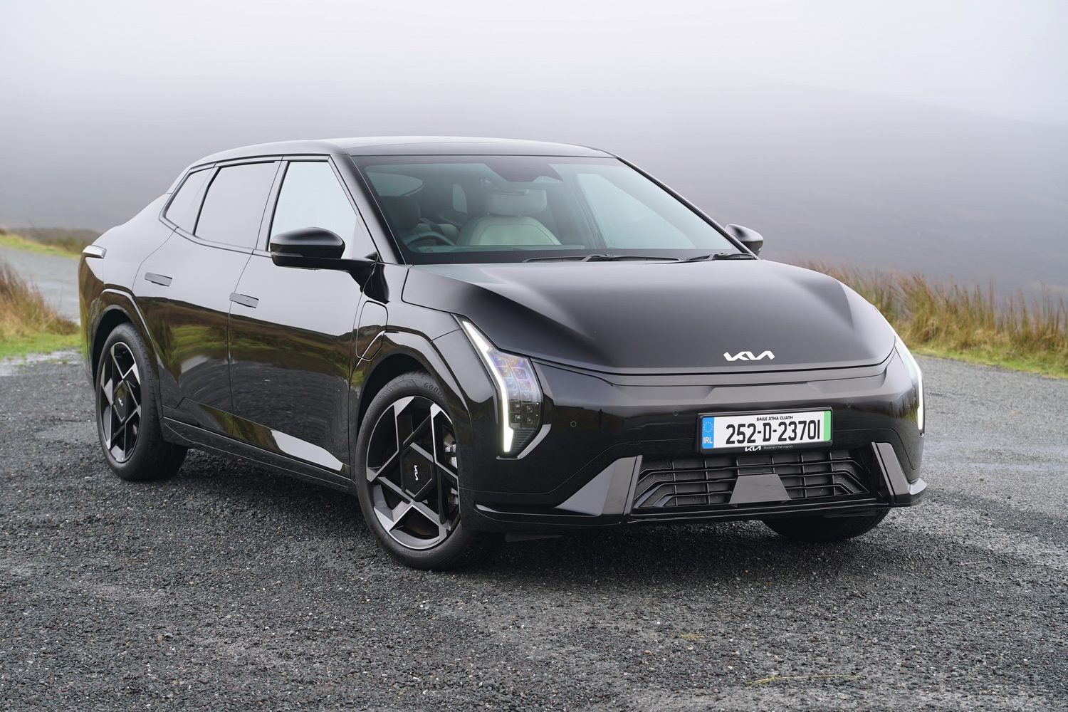 Car Reviews | Kia EV4 Fastback (2025) | CompleteCar.ie