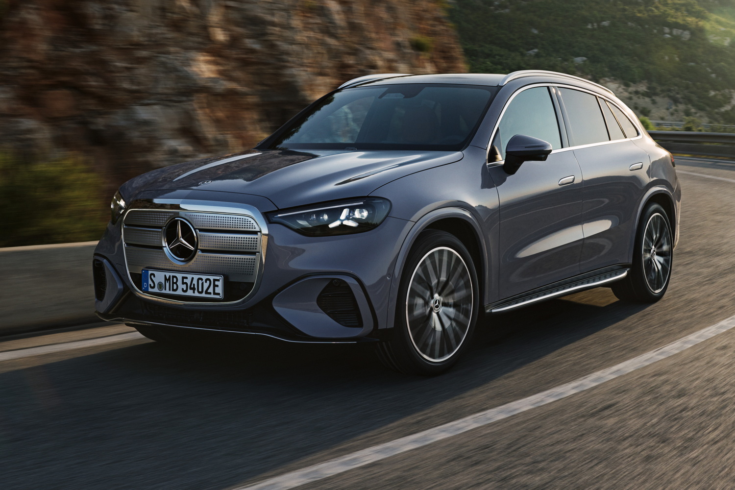 Car Reviews | Mercedes-Benz GLC Electric | CompleteCar.ie