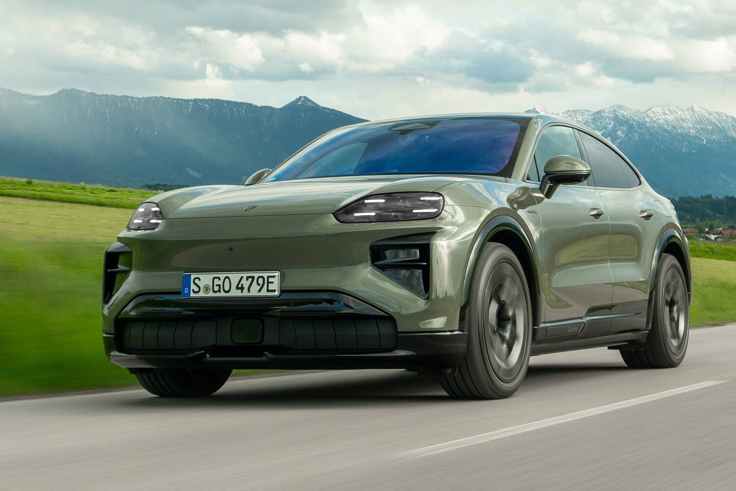 Car Reviews | Porsche Cayenne Coupe Electric | CompleteCar.ie
