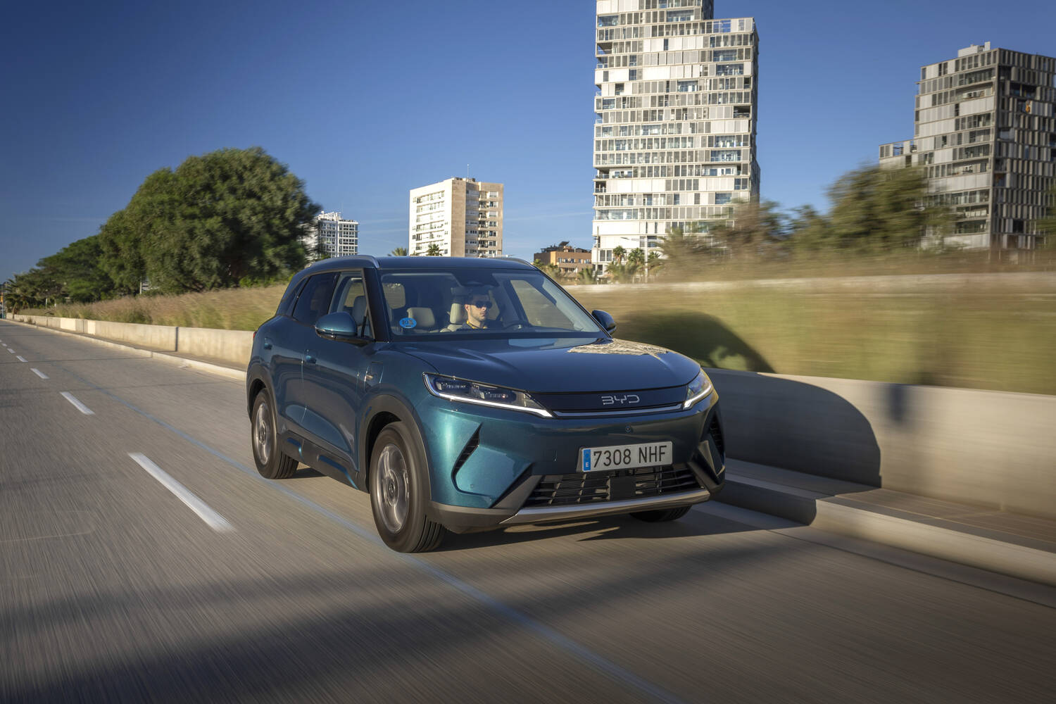 Car Reviews | BYD Atto 2 DM-i | CompleteCar.ie