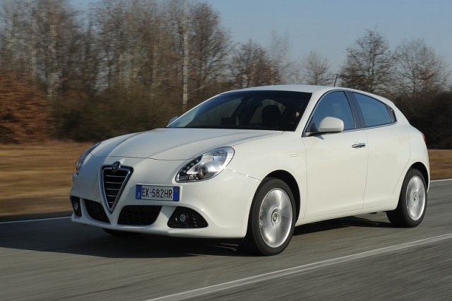 Car Reviews | Alfa Romeo Giulietta | CompleteCar.ie