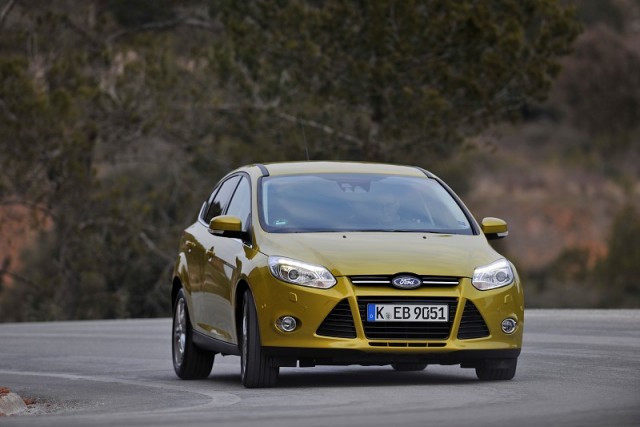 Car Reviews | Ford Focus 1.0 EcoBoost petrol | CompleteCar.ie