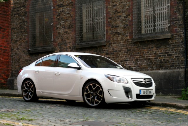 Car Reviews | Opel Insignia OPC | CompleteCar.ie