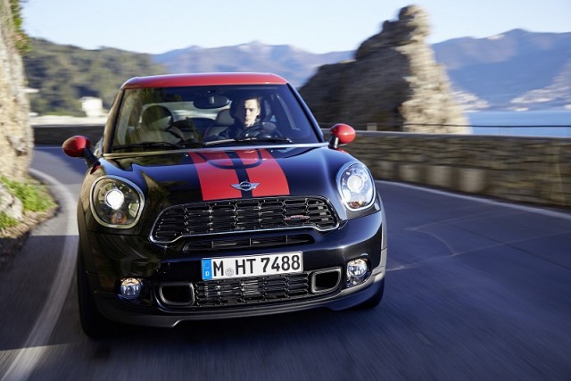 Car Reviews | MINI Paceman John Cooper Works | CompleteCar.ie