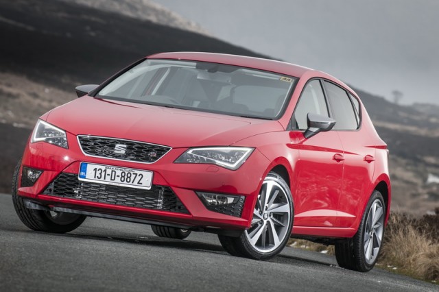 Car Reviews | SEAT Leon FR TDI | CompleteCar.ie