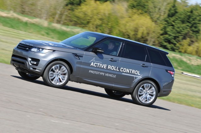 Car Reviews | Range Rover Sport | CompleteCar.ie