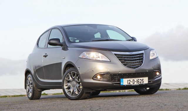 Car Reviews | Chrysler Ypsilon | CompleteCar.ie