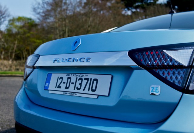 Car Reviews | Renault Fluence Z.E. | CompleteCar.ie