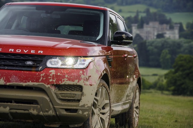 Car Reviews | Range Rover Sport | CompleteCar.ie