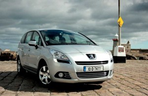 Car Reviews | Peugeot 5008 | CompleteCar.ie