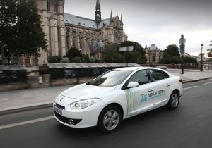 Car Reviews | Renault Fluence Z.E. | CompleteCar.ie