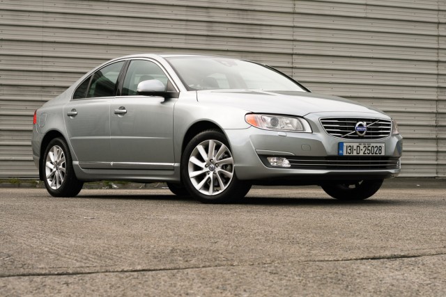 Car Reviews | Volvo S80 | CompleteCar.ie
