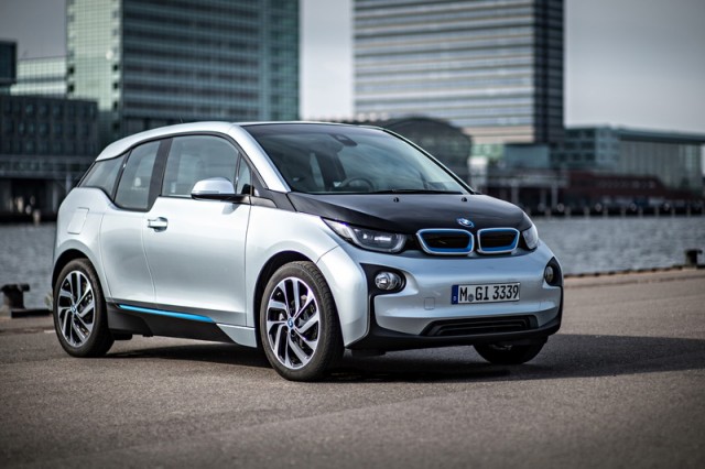 Car Reviews | BMW i3 | CompleteCar.ie