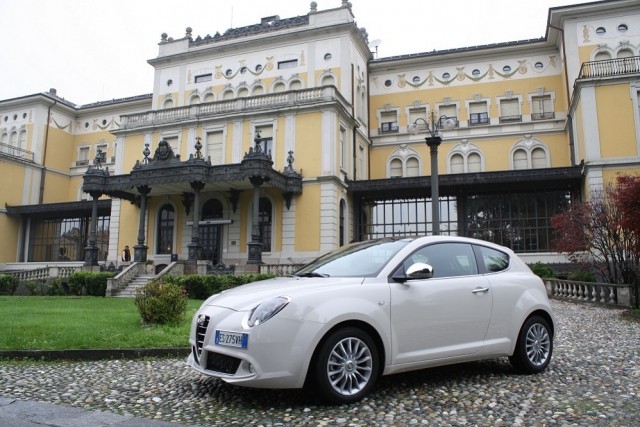 Car Reviews | Alfa Romeo MiTo | CompleteCar.ie