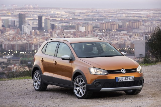 Car Reviews | Volkswagen Cross Polo | CompleteCar.ie