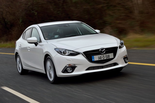 Car Reviews | Mazda3 | CompleteCar.ie