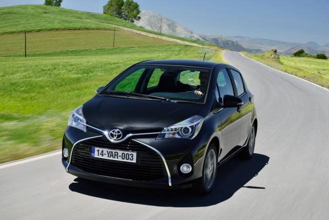 Car Reviews | Toyota Yaris | CompleteCar.ie