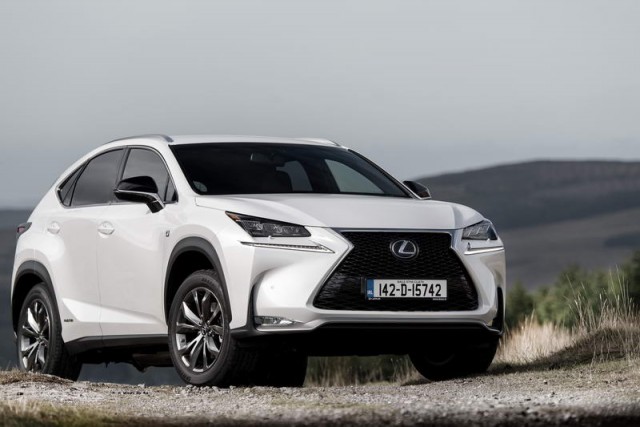 Car Reviews | Lexus NX 300h | CompleteCar.ie