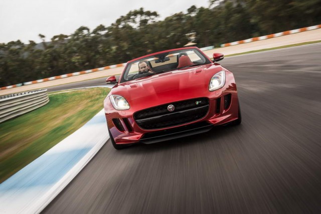 Car Reviews | Jaguar F-Type R AWD prototype | CompleteCar.ie