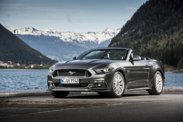 Car Reviews | Ford Mustang 2.3 EcoBoost Convertible | CompleteCar.ie