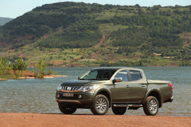 Car Reviews | Mitsubishi L200 | CompleteCar.ie
