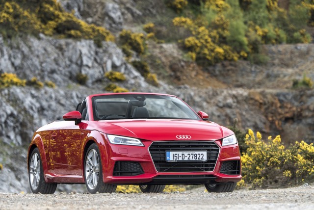Car Reviews | Audi TT Roadster | CompleteCar.ie