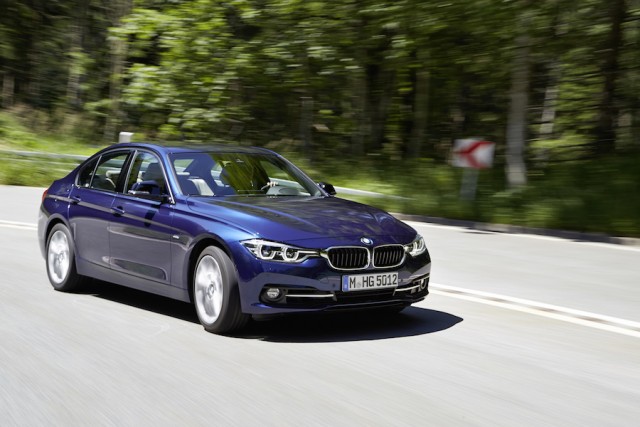 Car Reviews | BMW 3 Series | CompleteCar.ie