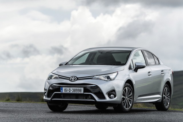 Toyota Avensis Reviews Test Drives Complete Car