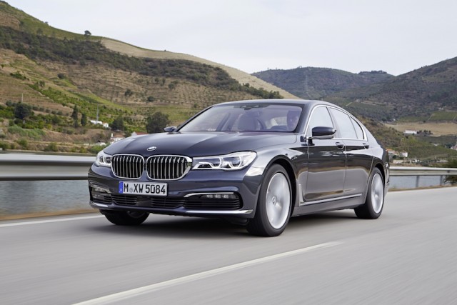 Car Reviews | BMW 730d | CompleteCar.ie