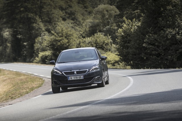 Car Reviews | Peugeot 308 GTi | CompleteCar.ie