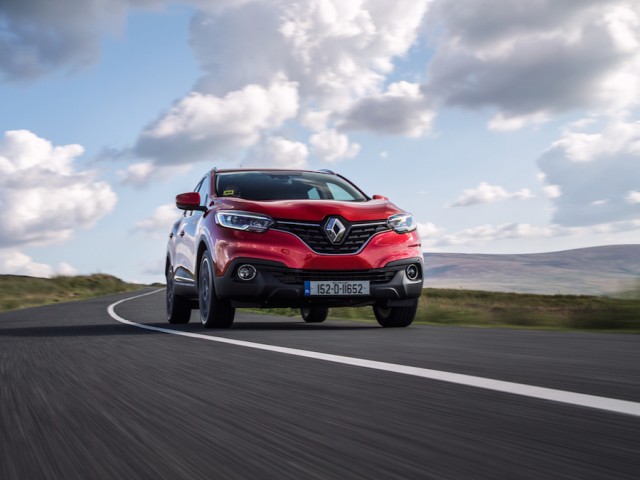 Car Reviews | Renault Kadjar | CompleteCar.ie