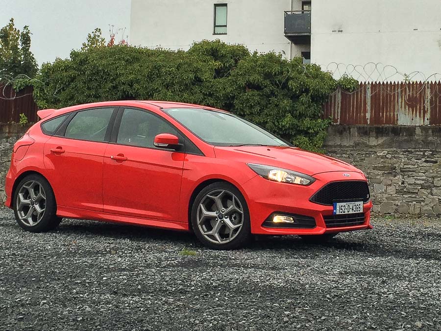 Car Reviews | Ford Focus ST TDCi | CompleteCar.ie
