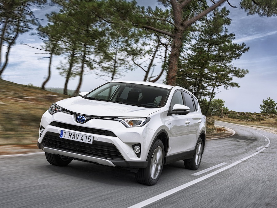 Car Reviews | Toyota RAV4 Hybrid | CompleteCar.ie