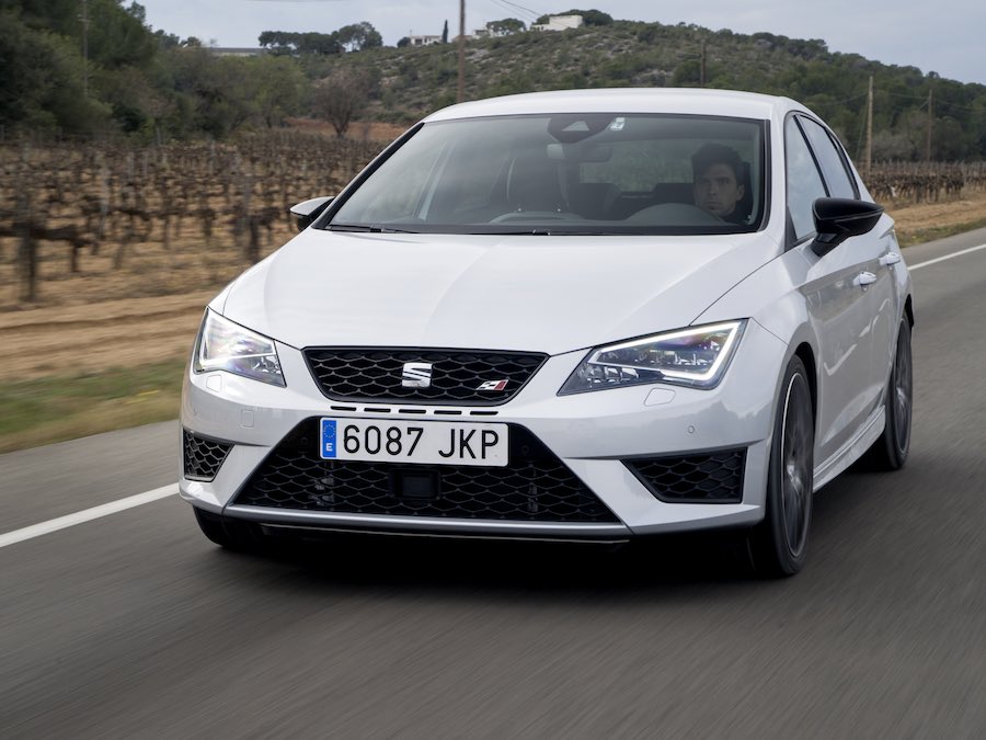 Car Reviews | SEAT Leon Cupra | CompleteCar.ie