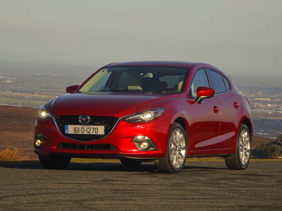 Car Reviews | Mazda3 | CompleteCar.ie