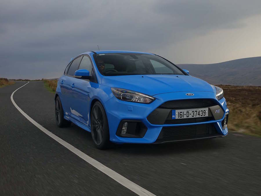 Car Reviews | Ford Focus RS | CompleteCar.ie