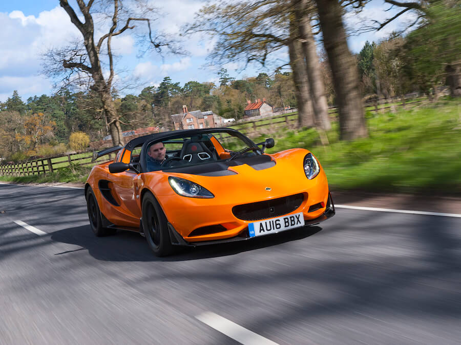 Car Reviews | Lotus Elise Cup 250 | CompleteCar.ie