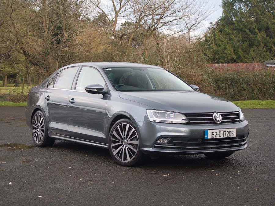 Car Reviews | Volkswagen Jetta | CompleteCar.ie