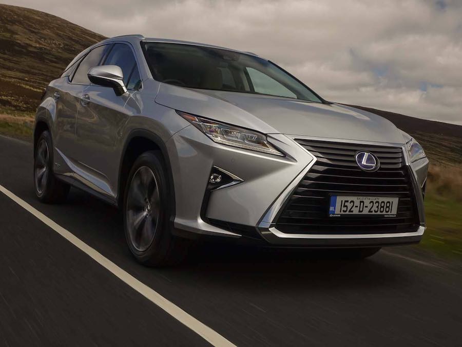 Car Reviews | Lexus RX 450h | CompleteCar.ie