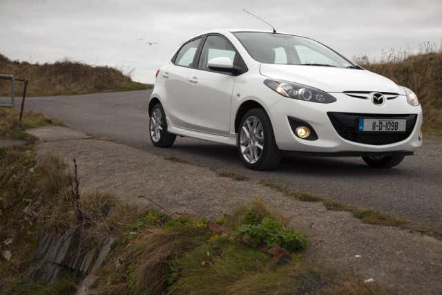 Car Reviews | Mazda 2 | CompleteCar.ie