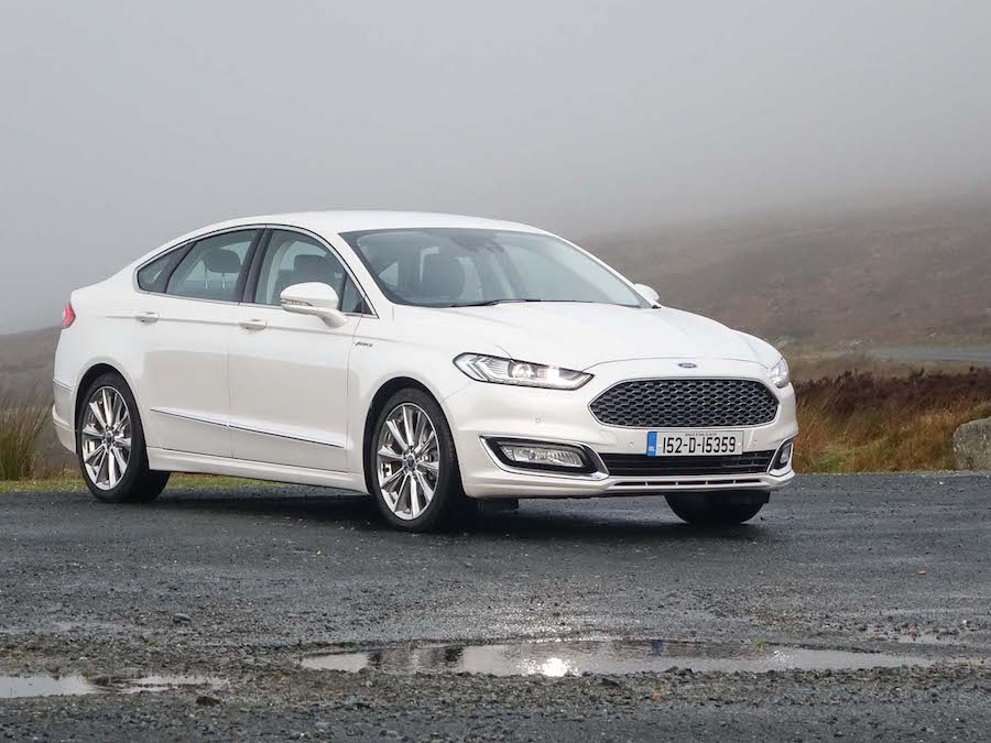 Car Reviews | Ford Mondeo Vignale | CompleteCar.ie