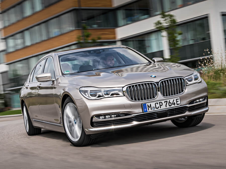 Car Reviews | BMW 740e iPerformance | CompleteCar.ie