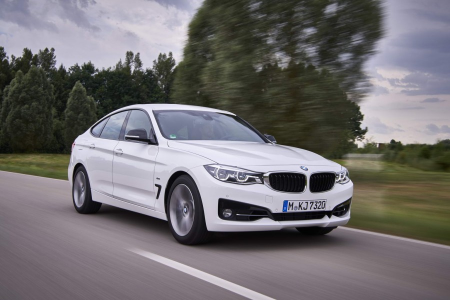 Car Reviews | BMW 340i Gran Turismo | CompleteCar.ie